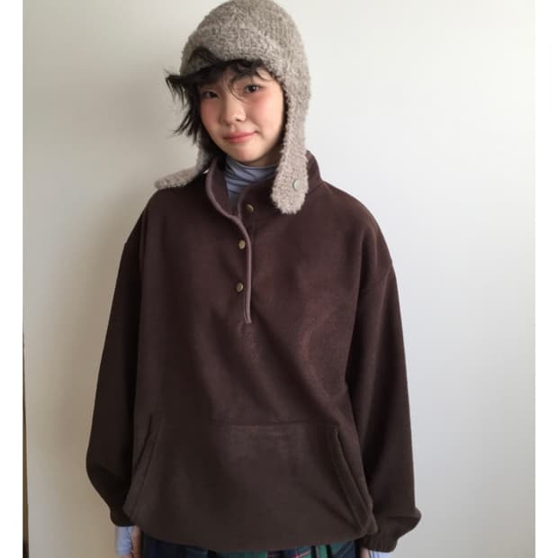 더기 플리스 아노락 맨투맨 브라운