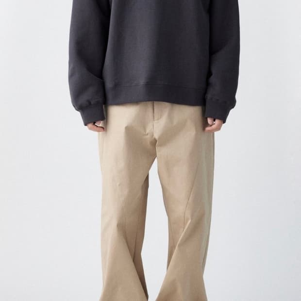해칭룸 트위스트 치노팬츠 베이지 2사이즈