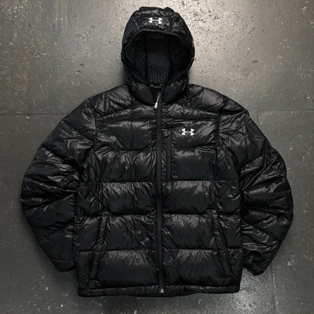 95 언더아머 유광 경량패딩