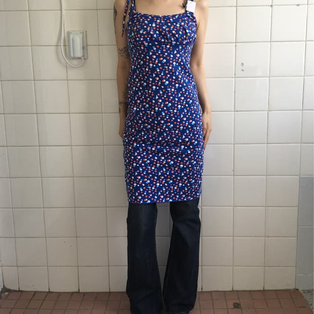 Dot pattern sleeveless onepiece