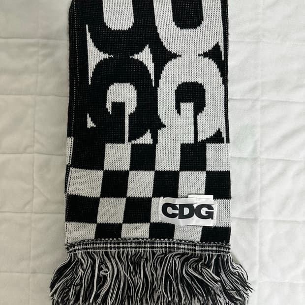 CDG 로고 체크 머플러 화이트 블랙