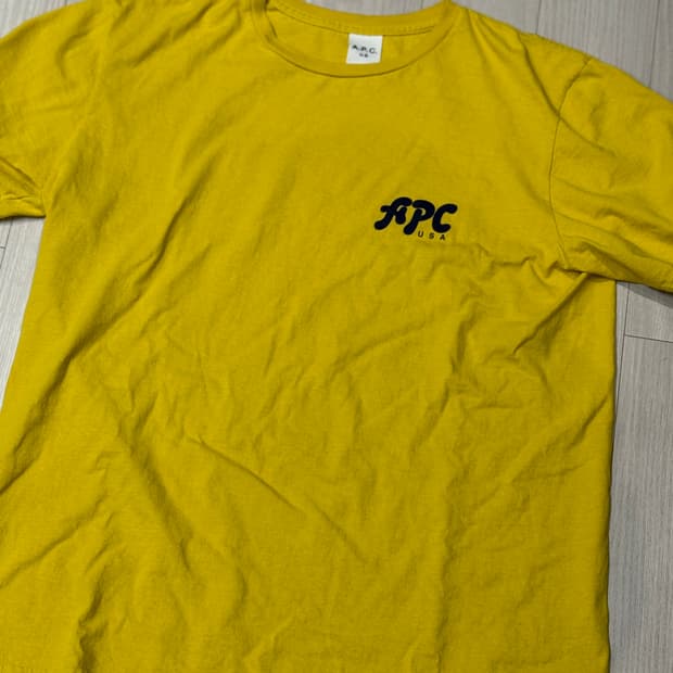 A.P.C 노란색 티셔츠 L