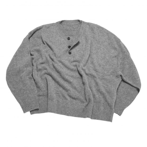 (L사이즈) MJD 콘트라스트 넥 캐시 크롭 니트 그레이