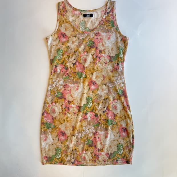 Floral Print Sleeveless Top