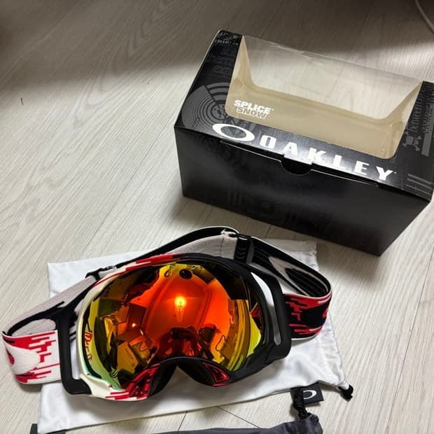 오클리 스플라이스 스노우 고글