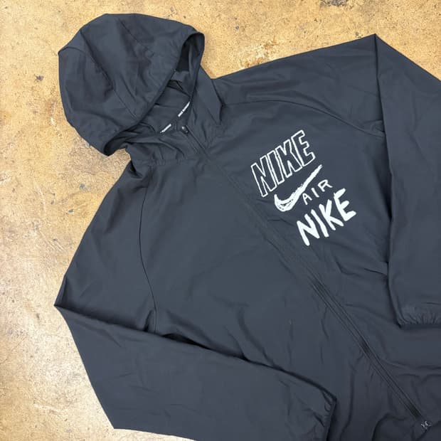 [정품/L,100] 나이키 에센셜 후드 바람막이 자켓 b18