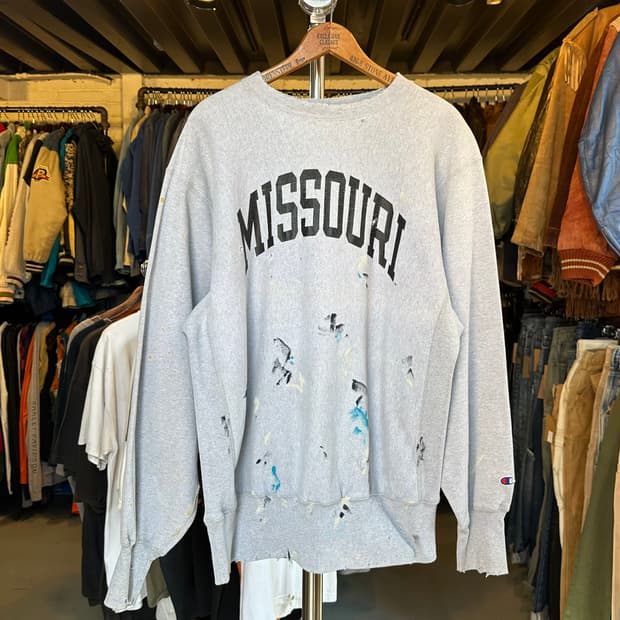 챔피온 헤비웨이트 리버스위브 데미지 페인팅 스웻셔츠