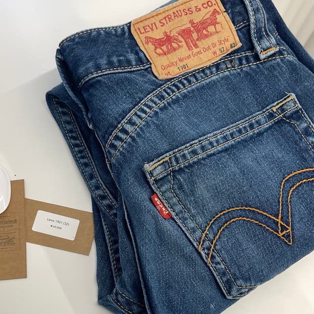 리바이스 1901 테이퍼드 스트레이트 데님 팬츠 (32)