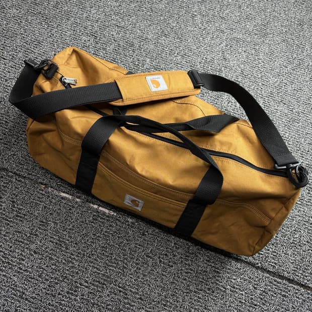 칼하트 wip 파슬 메신저 크로스백 브라운 2205