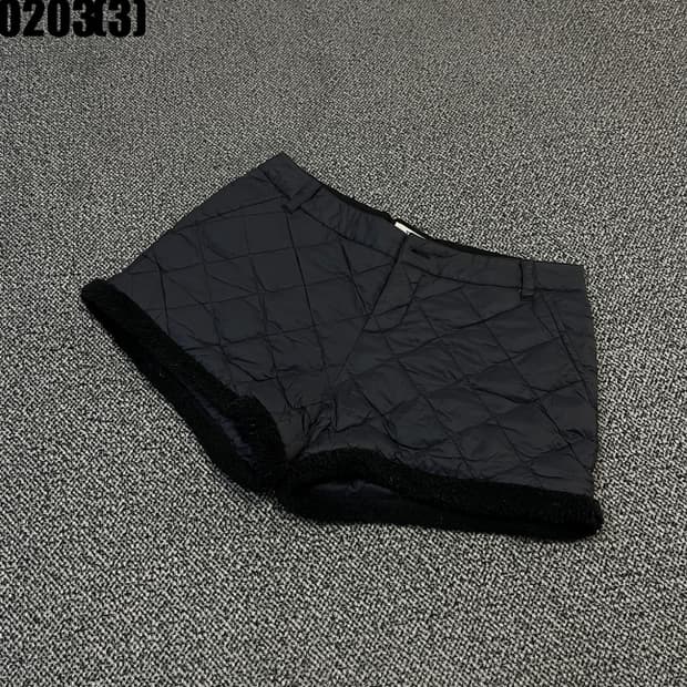 노스페이스 패딩 반바지