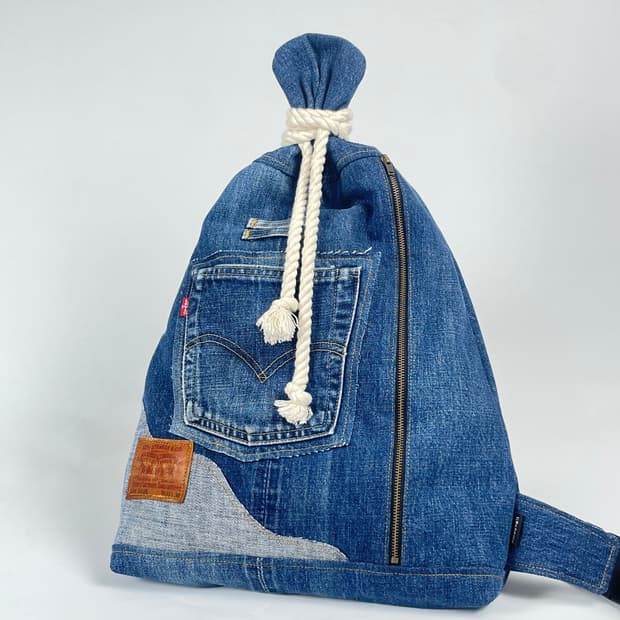 R.chemy sling bag(알케미 슬링백)