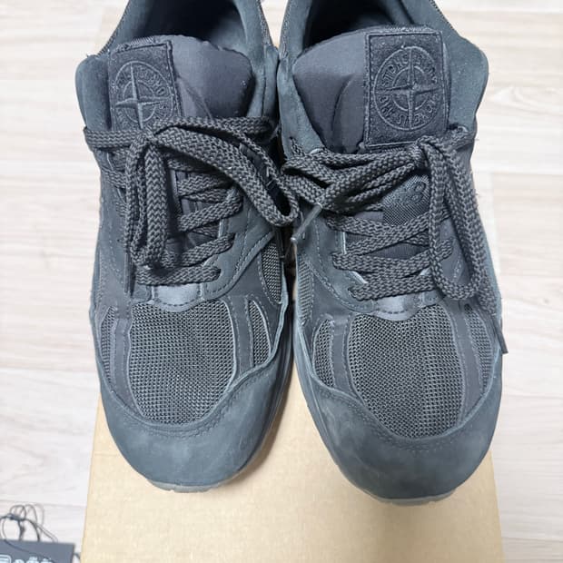 솔드아웃구매) 뉴발란스 x 스톤 아일랜드 991v2 메이드 인 UK 블랙