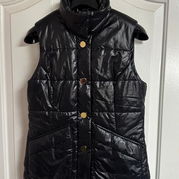 토리버치 여성 블랙 패딩 조끼 XS