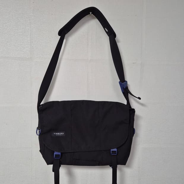 팀벅2 블랙 메신저백 가방