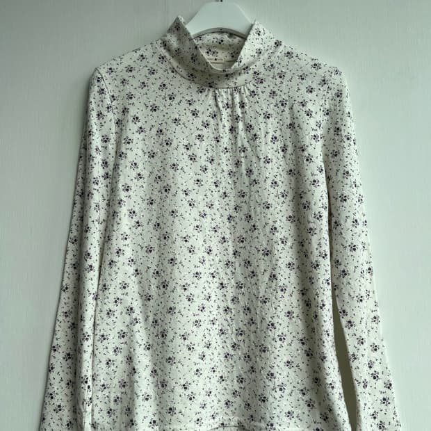 CROISSANT LIFE 플로럴 긴팔