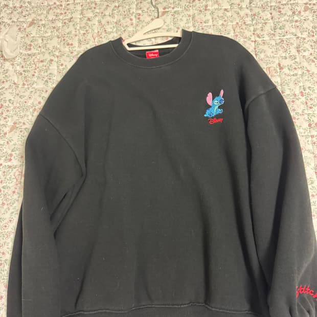 디즈니 스티치 검정 맨투맨