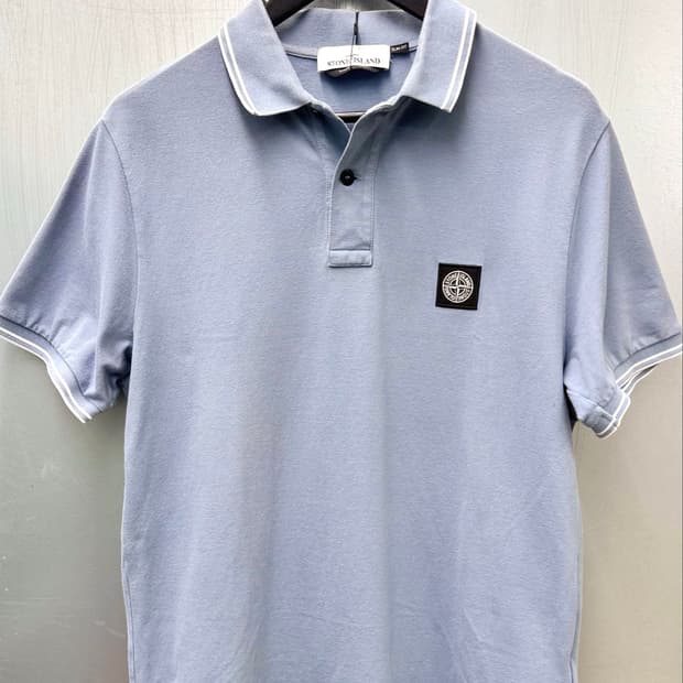 Stone Island 스톤 아일랜드 컴퍼스패치 블루색상 반소매 카라티