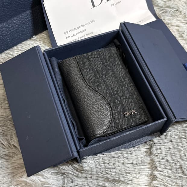 풀구성품 디올 오블리크 새들 오거나이저 블랙