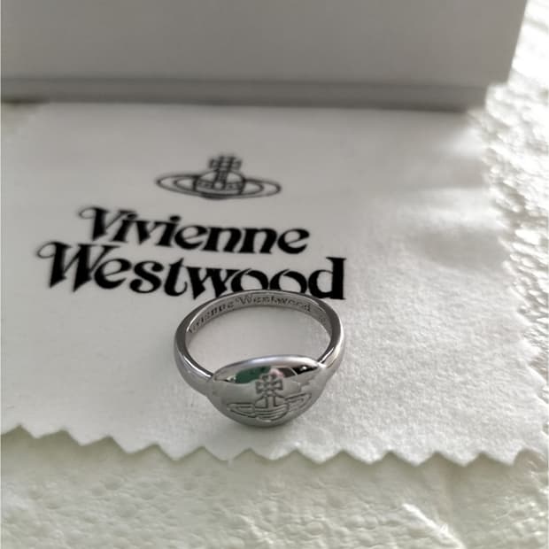 비비안웨스트우드 아카이브 orb 각인 디테일링 반지
