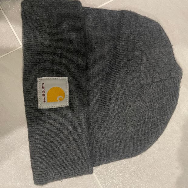 칼하트 비니 그레이