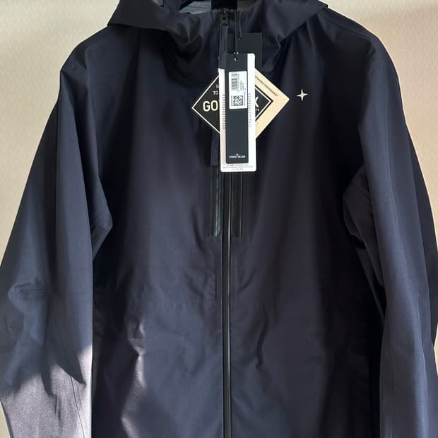 스톤아일랜드 고어텍스 스텔리나 자켓 XL(105-110) 새상품