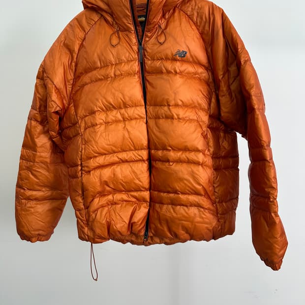 뉴발란스 플라잉 77 슈퍼라이트 후드 구스다운 자켓 오렌지