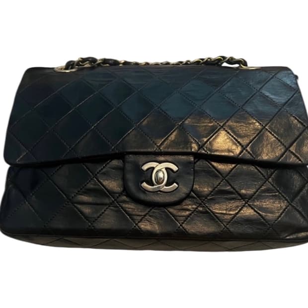 샤넬 빈티지 블랙 퀼팅 클래식 더블 플랩 가방