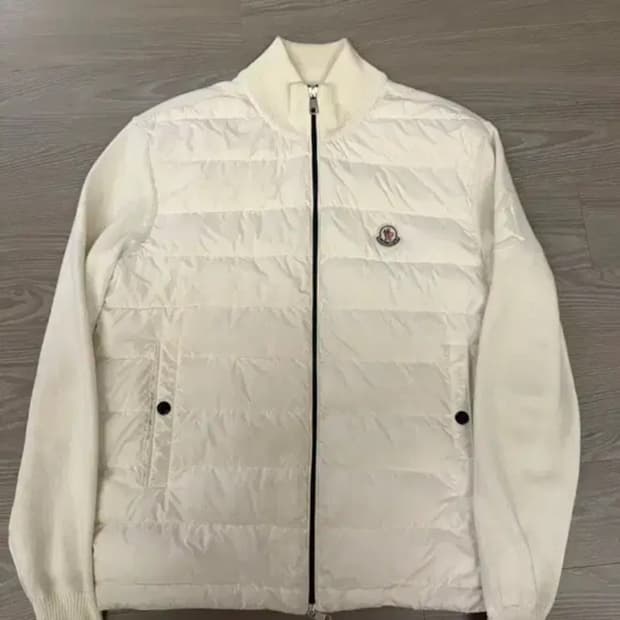 몽클레어 니트패딩 아이보리