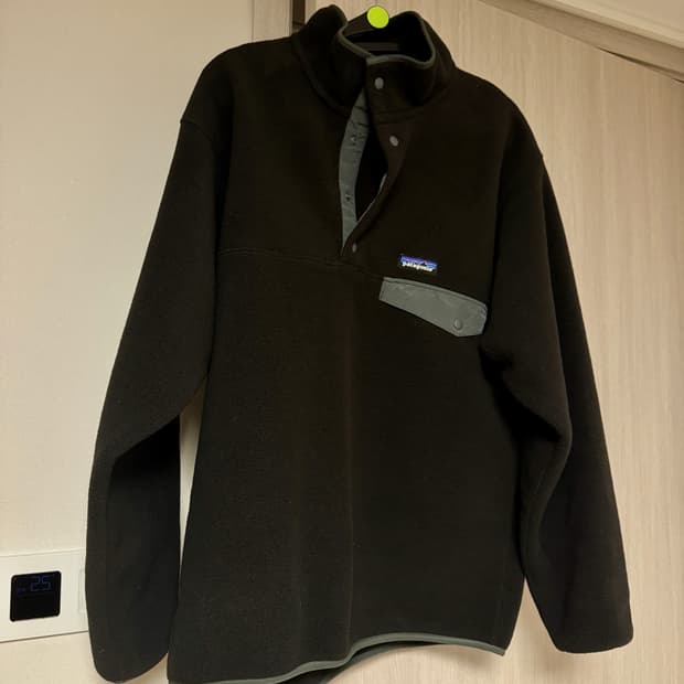 파타고니아 신칠라 블랙 m