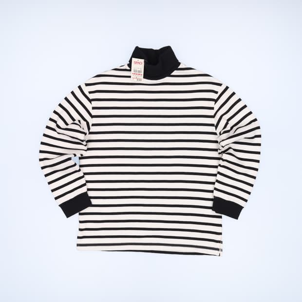 M 새상품 스파오 스트라이프 터틀넥 맨투맨 4230