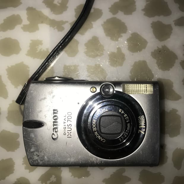 캐논 익서스 Ixus 700 익시 디지털카메라 디카 판매합니다