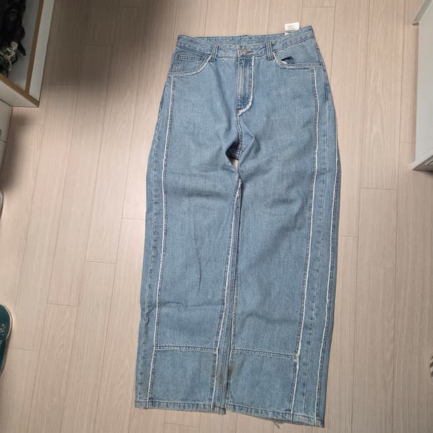 컷오프 패널드 데님 팬츠 (라이트블루)