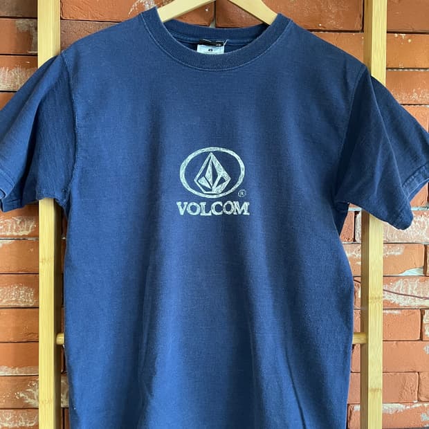 Volcom 볼컴 stone logo navy M