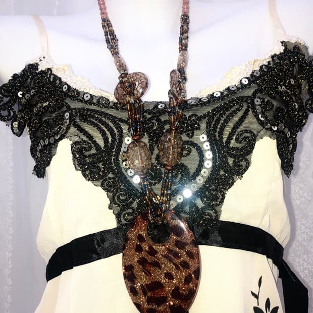 tiger skin necklace