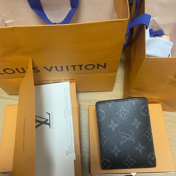 루이비통 반지갑