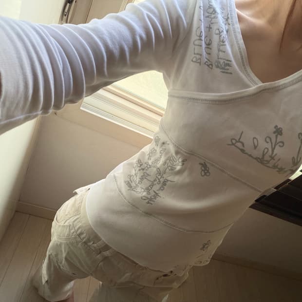 scribble print wrap top