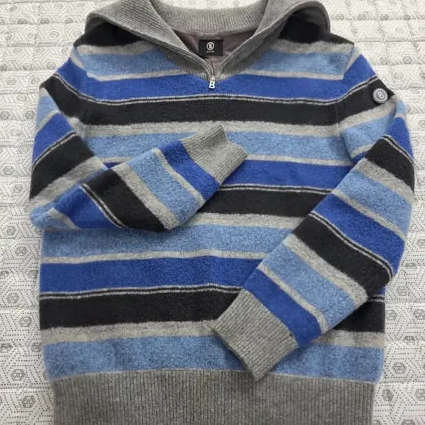 보그너 남성 스트라이프 반집업 니트 95