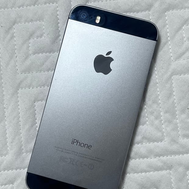 아이폰 se 스페이스 그레이