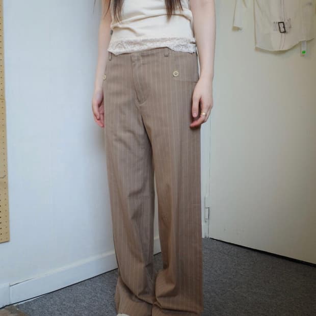 beige stripe pants