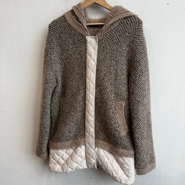 베네통 후디 패디드 울 니트 자켓 우먼즈