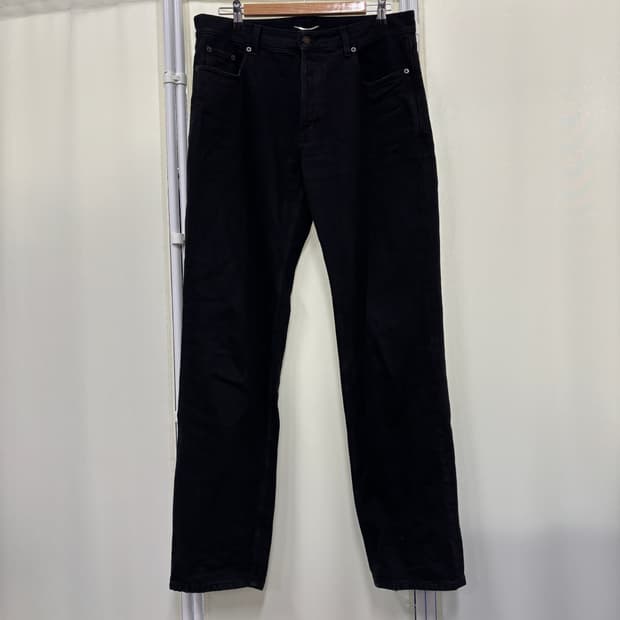 생 로랑 스트레이트 데님 진