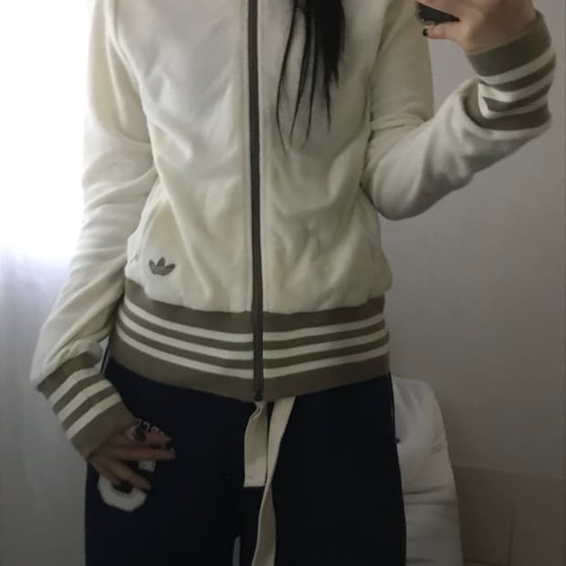 아디다스 크림 카키 테리집업