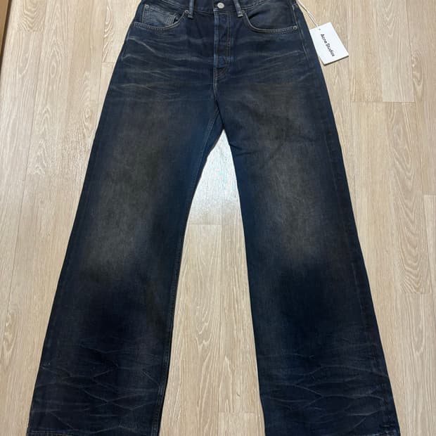 아크네스튜디오 2021m 루즈핏 부츠컷진