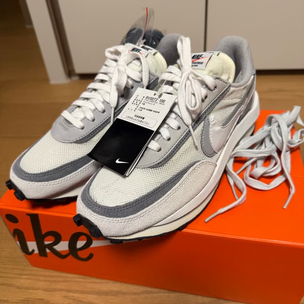 나이키 사카이 와플 울프그레이 260사이즈