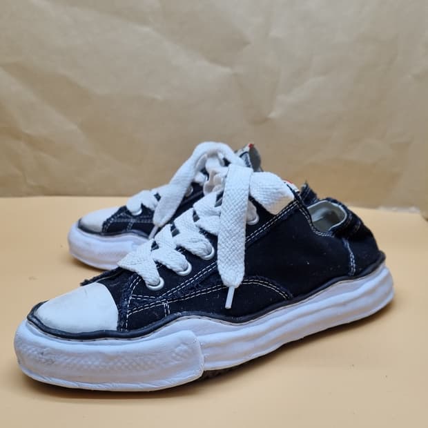 메종미하라야스히로 남성스니커즈42 265