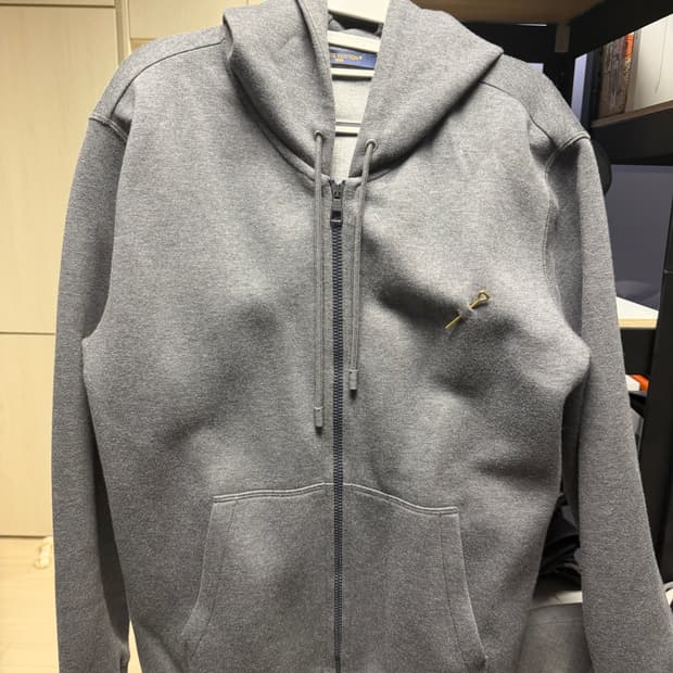 루이비통 후드티