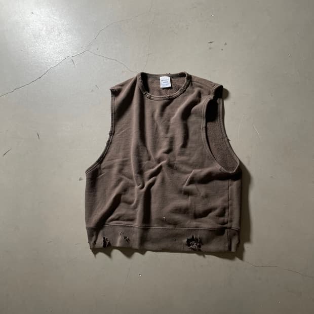 00’s Champion Vintage Cut-off Sweat Vest