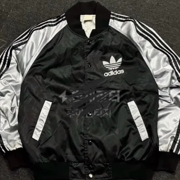 아디다스 실버 블랙 바시티 자켓 야상 봄버 빈티지 대장템