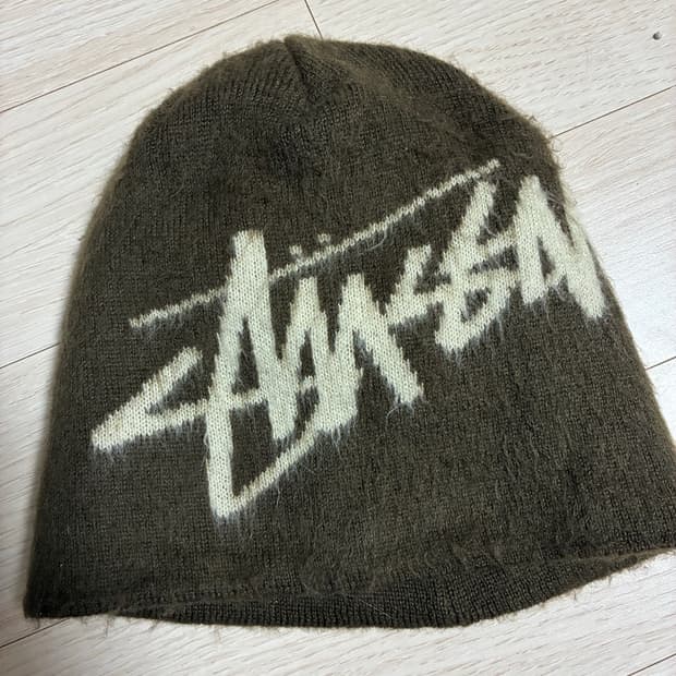 스투시 브러쉬드 아웃 스타 스컬캡 비니 브라운