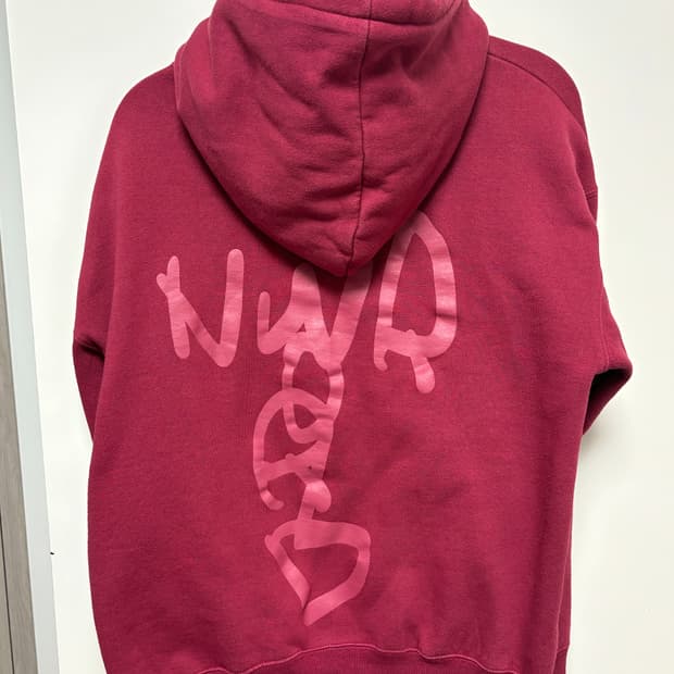 엔더블유알 와인 후드티